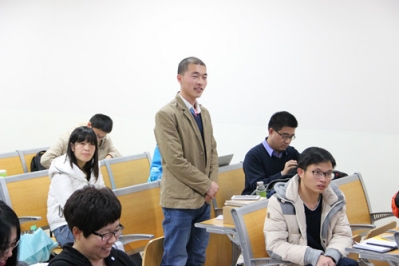 金码董事长_董事长办公室图片(2)